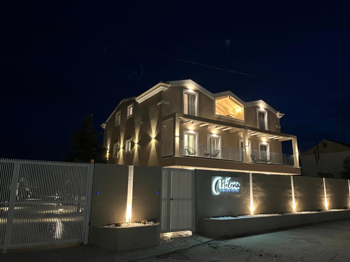 Melena Premium Suites Roda  Esterno foto