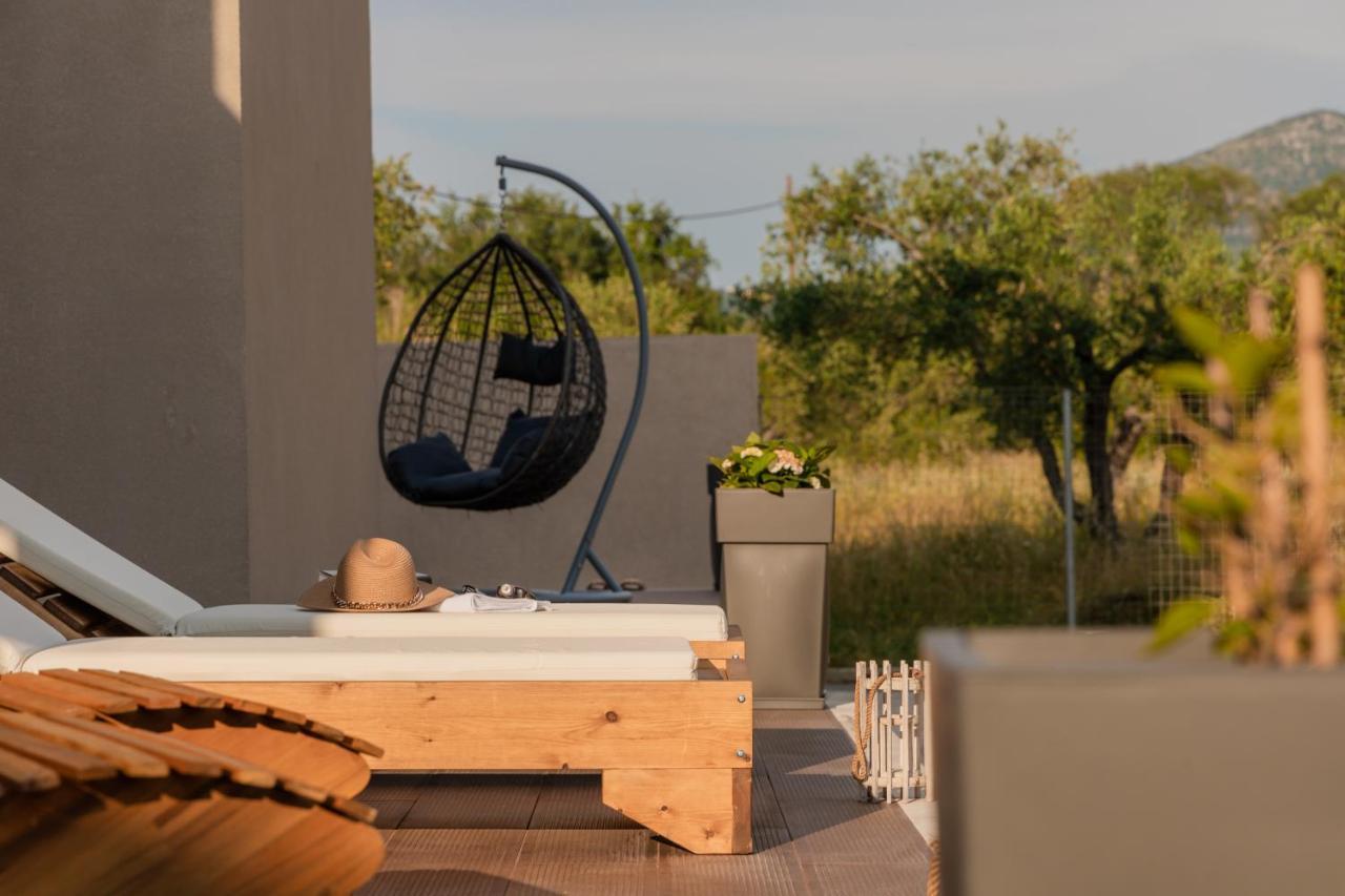 Melena Premium Suites Roda  Esterno foto