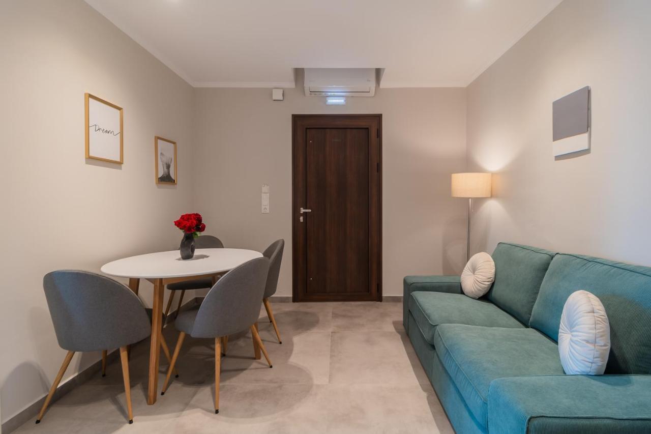 Melena Premium Suites Roda  Esterno foto