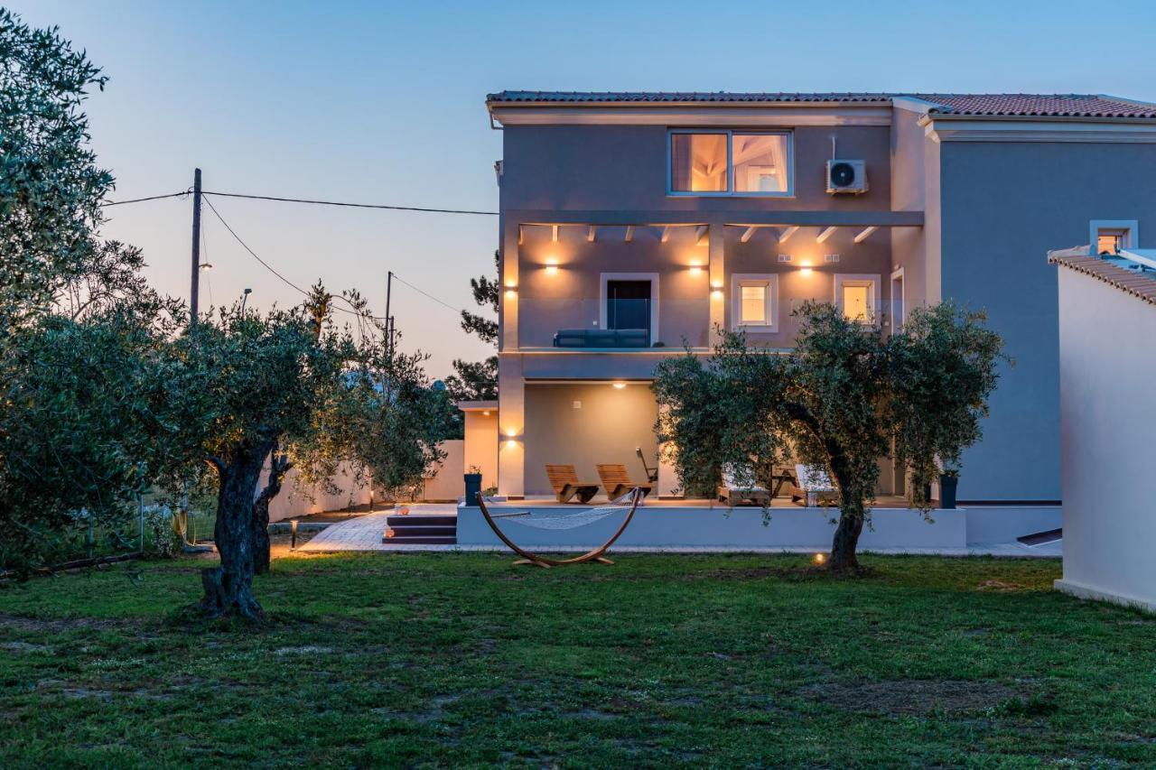 Melena Premium Suites Roda  Esterno foto