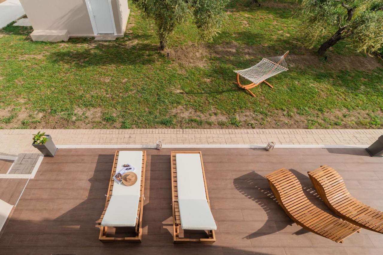 Melena Premium Suites Roda  Esterno foto